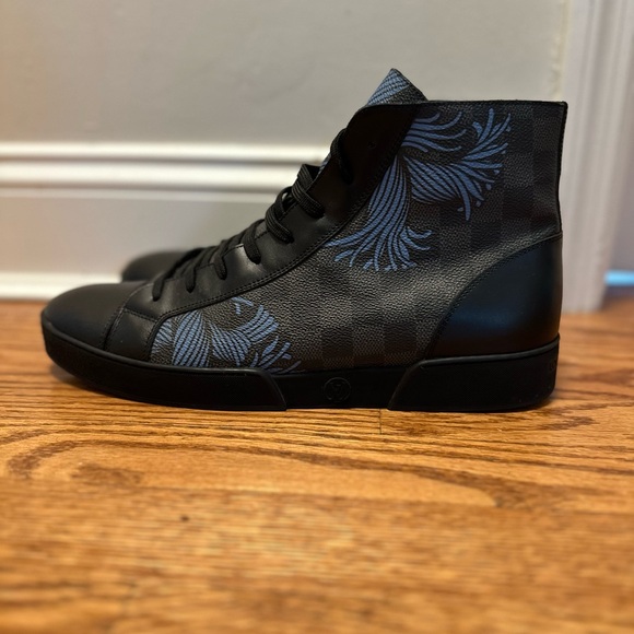 Men’s Louis Vuitton Shoes - Picture 1 of 6